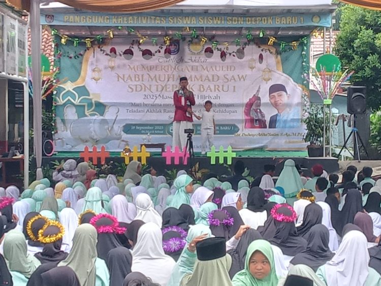 Partisipasi Orang Tua Warnai Peringatan Maulid Nabi di SDN Depok Baru 1