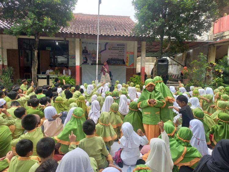 Maulid Nabi dan 7 Kebiasaan Hebat, SDN Pengasinan 01 Bentuk Karakter Siswa Sejak Dini