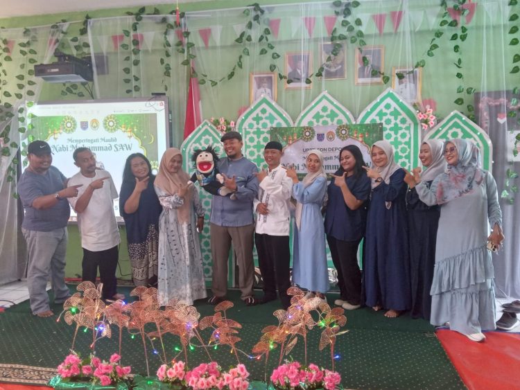 Peringati Maulid Nabi, SDN Depok 5 Hadirkan Pendongeng Nasional