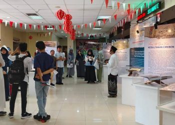 Pameran Mushaf Al-Qur’an Warnai Peringatan Hari Santri Nasional 2025 di Depok