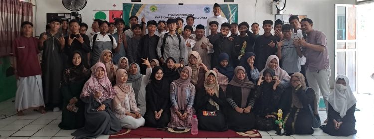 SMK Al Muhajirin Depok Peringati Maulid Nabi dengan Lomba Ceramah dan Siraman Rohani