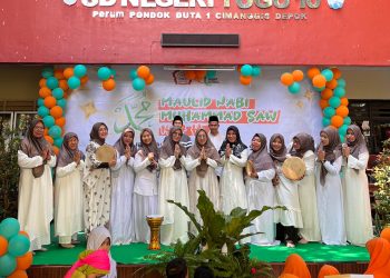 SDN Tugu 10 Peringati Maulid Nabi, Galang Donasi untuk Palestina