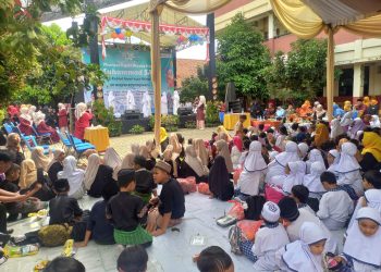 Dongeng Islami dan Pidato Siswa Warnai Maulid Nabi di SDN Bojongsari 01
