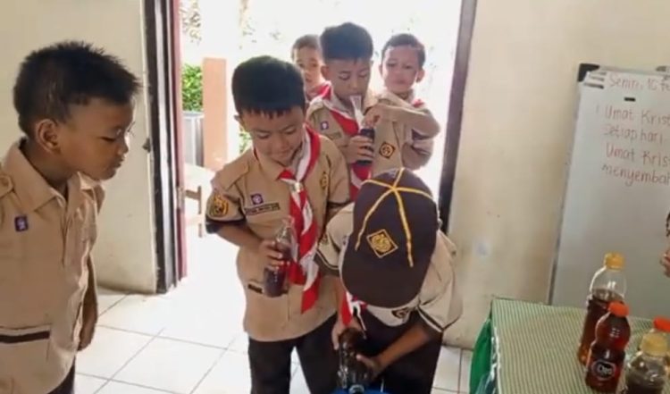 SDN Mekarjaya 20 Terapkan Program Hibah Minyak Jelantah sebagai Upaya Peduli Lingkungan