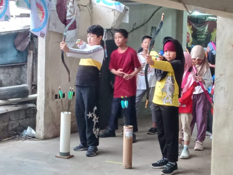 Ekskul Panahan di SD Muhammadiyah Meruyung, Asah Fokus dan Tanamkan Nilai Disiplin