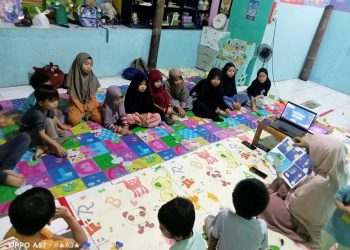 Gerakan Sekolah Kehidupan Kenalkan Konsep Siang dan Malam kepada Anak Usia Dini