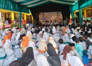 495 Siswa SDN Pasir Putih 01 Antusias Ikuti Peringatan Maulid Nabi Muhammad SAW
