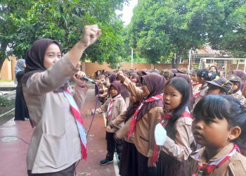 Siswa SDN Duren Seribu 04 Antusias Ikuti Kegiatan Pramuka Rutin Setiap Rabu