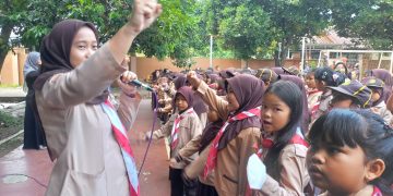 Siswa SDN Duren Seribu 04 Antusias Ikuti Kegiatan Pramuka Rutin Setiap Rabu