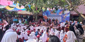 Peringati Sumpah Pemuda dan Bulan Bahasa, SDN Meruyung Gelar Festival KARUNG