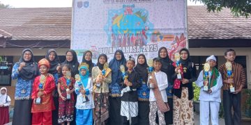 48 Siswa SDN Parung Bingung 1 Ikuti Lomba Literasi Bulan Bahasa 2025