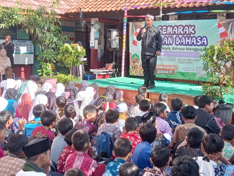 Lewat Semarak Bulan Bahasa, SDN Pondok Terong 4 Dorong Siswa Cintai Bahasa dan Sastra Indonesia