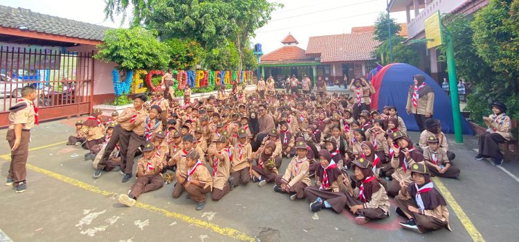 Serunya Persari SDN Pangkalan Jati 1, Pramuka Siaga Belajar Mandiri dan Disiplin Lewat Bermain