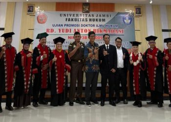 Dr. Rd. Yudi Anton Rikmadani Raih Gelar Doktor Ilmu Hukum dari Universitas Negeri Jambi