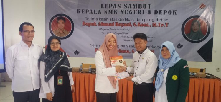 Sertijab di SMKN 3 Depok, Lusi Triana Resmi Gantikan Ahmad Royani