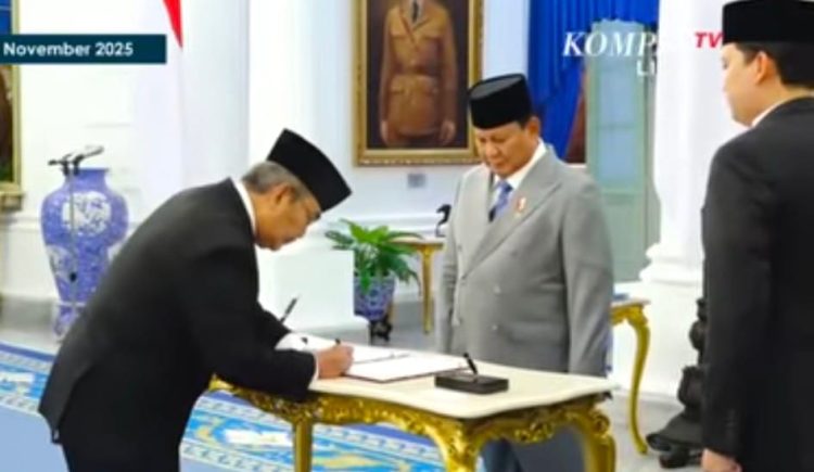 Presiden Prabowo Lantik Jimly Asshiddiqie jadi Ketua Komisi Percepatan Reformasi Polri