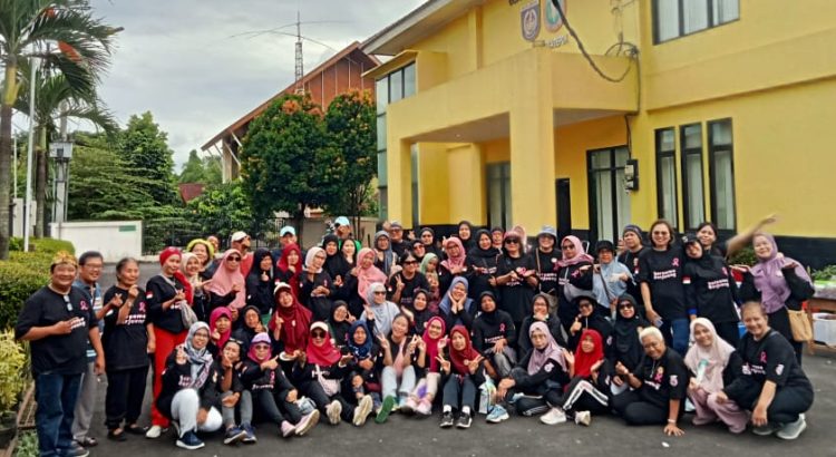 Ketua PGRI Kota Depok Semangati Para Penyintas Kanker Lewat Senam Bersama