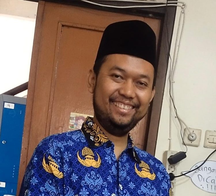 Guru SDN Duren Seribu 03 Ajak Teladani Semangat Juang Pahlawan