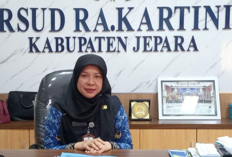 Momentum Hari Pahlawan, dr. Tri Ajak Tenaga Kesehatan Jadi Teladan di Bidangnya