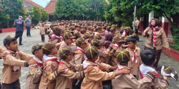 Ratusan Siswa SDN Bojongsari 01 Antusias Ikuti Latihan Pramuka Siaga