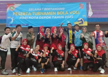 Tim Voli Putri PGRI Pancoranmas Juara 1 Turnamen Antarkecamatan