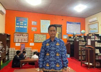 SMPN 1 Mayong Dorong Budaya Literasi Lewat Kartu Perpustakaan Ber-Barcode