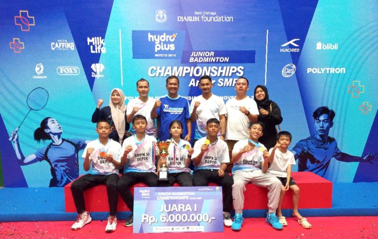 SMPN 30 Depok Juara HydroPlus Badminton Championships 2025
