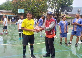 Lima Ranting PGRI Bojongsari Bertanding di Turnamen Futsal HUT ke-80 PGRI