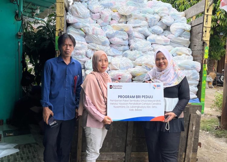 BRI BO Tambun Salurkan TJSL Berupa 5.000 Paket Sembako