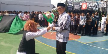 SMAN 8 Depok Rayakan Hari Guru Nasional Lewat Upacara Bernuansa Budaya