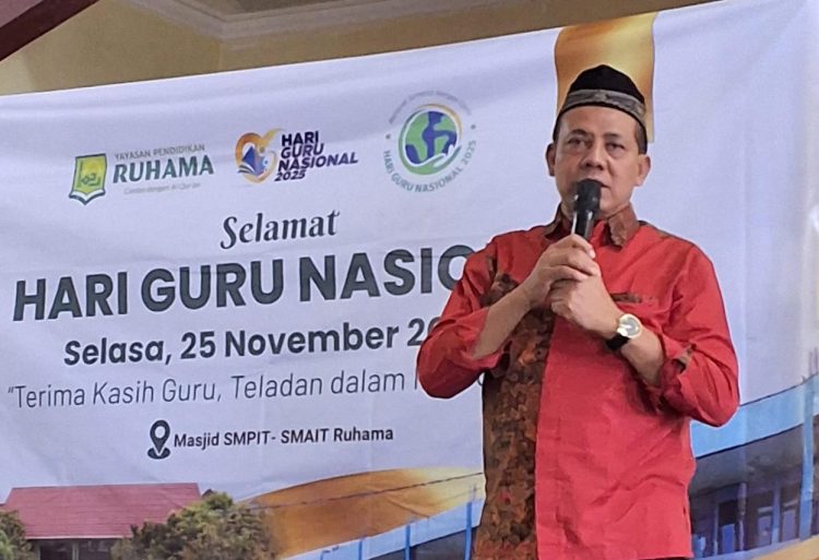 Guru, Penjaga Peradaban di Tengah Dunia yang Terus Berubah