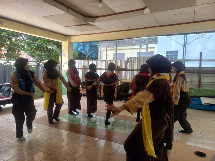 Menuju Ajang Festival Tari, Siswa SDN Duren Seribu 04 Targetkan Prestasi