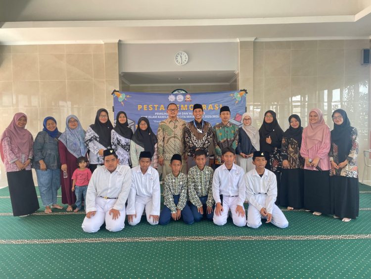 SMP Islam Kamila Insan Cita Gelar PILOSKA Perdana Bertepatan dengan Hari Guru Nasional 2025