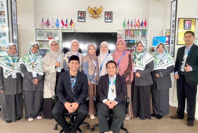 SMP Islam Kamila Insan Cita Lakukan Studi Banding ke SMPIT Al Haraki untuk Tingkatkan Kualitas Pendidikan