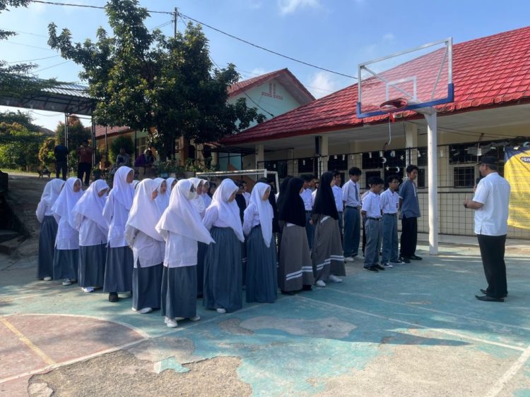 Refleksi Akhir Tahun Pendidikan Depok: Perlukah Kebijakan Rombel SMA–SMK hingga 50 Siswa Dievaluasi?