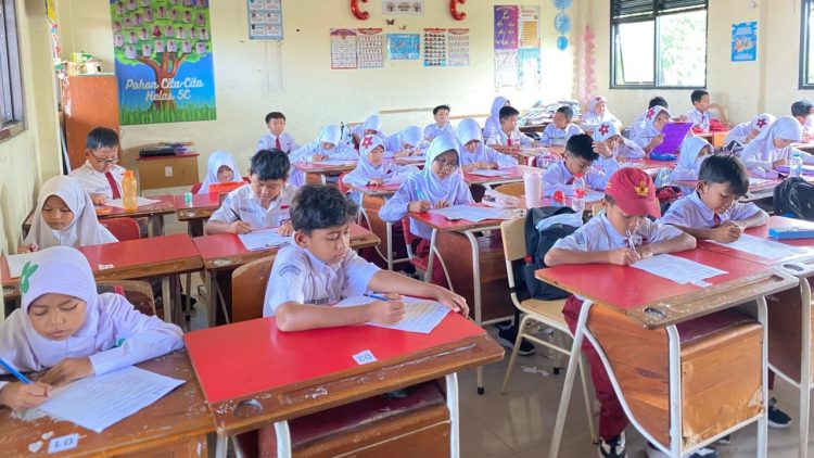 8.046 Siswa SD di Kecamatan Sawangan Ikuti Asesmen Sumatif Akhir Semester (SAS)