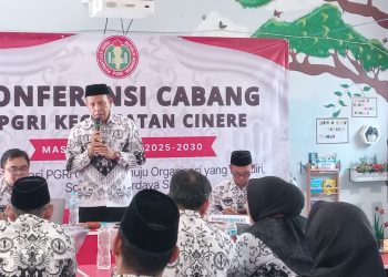 Ketua PGRI Depok Apresiasi Pengurus Lama dan Motivasi Pengurus Baru PGRI Cinere