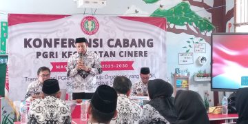 Ketua PGRI Depok Apresiasi Pengurus Lama dan Motivasi Pengurus Baru PGRI Cinere