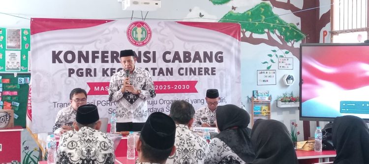 Ketua PGRI Depok Apresiasi Pengurus Lama dan Motivasi Pengurus Baru PGRI Cinere