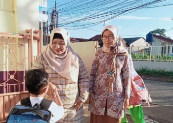 Titin Supriatin: Hari Guru Nasional, Momentum Refleksi Peran Pendidik di Era Digital