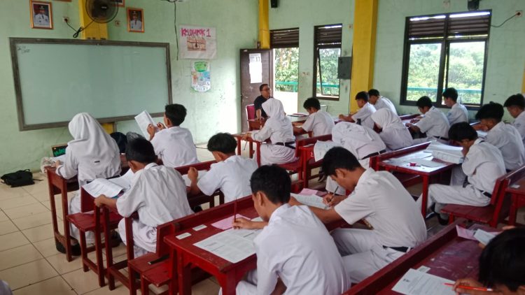 492 Siswa SMP Islamiyah Serua Ikuti SAS Ganjil Tahun 2025