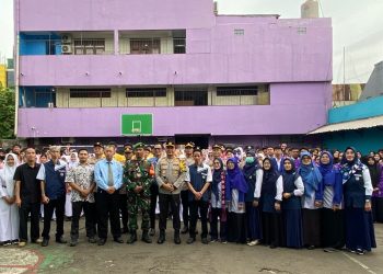 Police Goes To School: Kapolres Depok Ajak Pelajar SMK 2 Wisata Perintis Hormati Orang Tua dan Guru