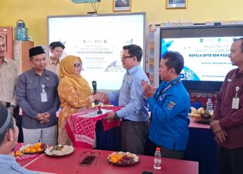 Beben Mukbar Resmi Jabat Plt Kepala SDN Pasir Putih 01 Gantikan Hj. Yeni Kusdiani