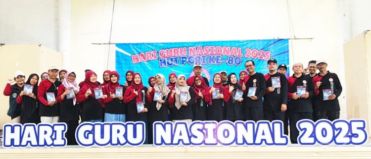 PGRI Cipayung Kompak ! Puncak HGN dan HUT PGRI ke-80 Apresiasi Purna Bakti dan Kreativitas Guru