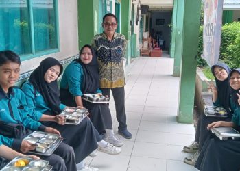 Program Makan Gizi Gratis Berdampak Positif, Semangat Bersekolah Siswa Meningkat