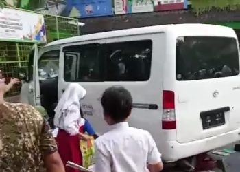 Insiden Tragis di SDN Kalibaru 01: Mobil MBG Tabrak Siswa, Polisi Amankan Sopir