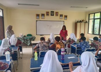 Hari Terakhir PSAS, 1.010 Siswa SMPN 26 Depok Ikuti Ujian Daring