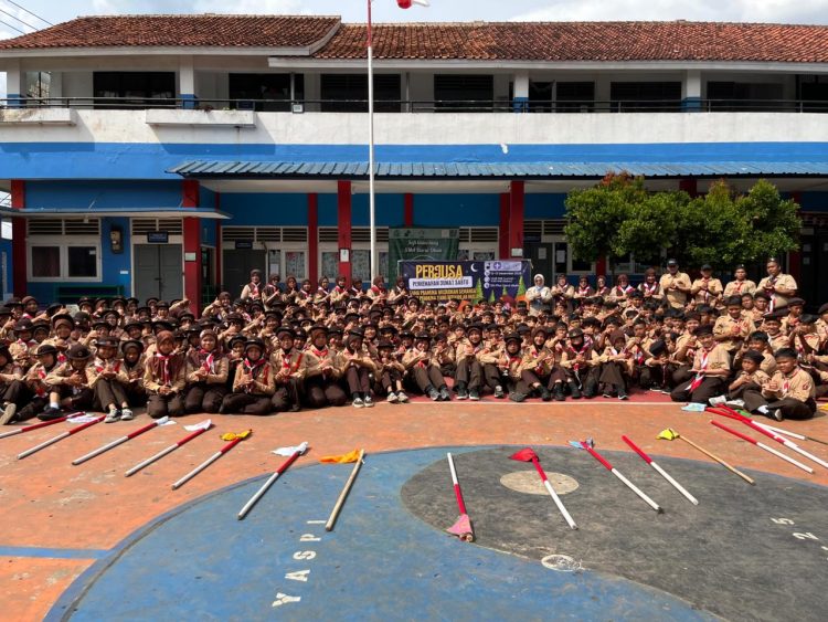 Perjusa SDI Plus Darul Ulum Depok Bentuk Karakter Pramuka dan Edukasi Kesiapsiagaan Bencana