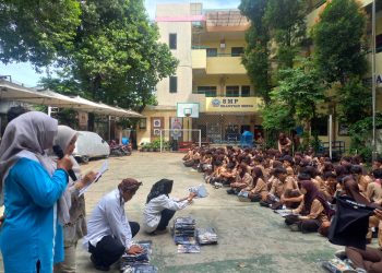 Siswa Kelas VIII SMP Islamiyah Serua Ikuti Studi Edukatif ke Sejumlah Destinasi di Jakarta