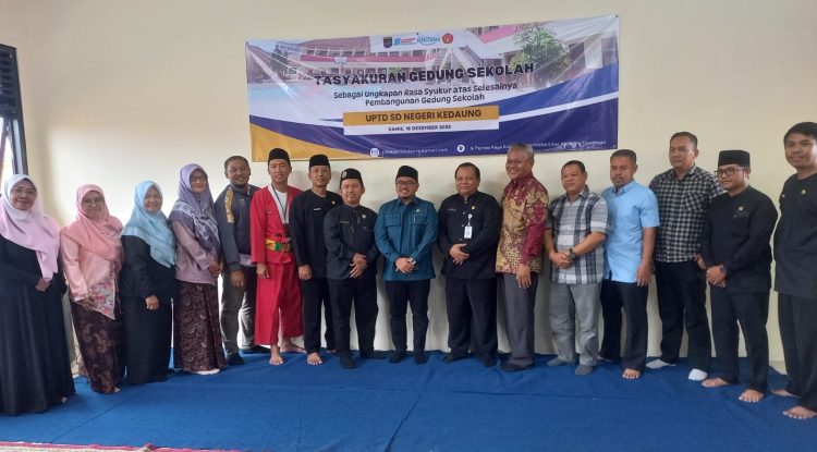 Komite SDN Kedaung Syukuri Rampungnya Pembangunan Gedung Sekolah